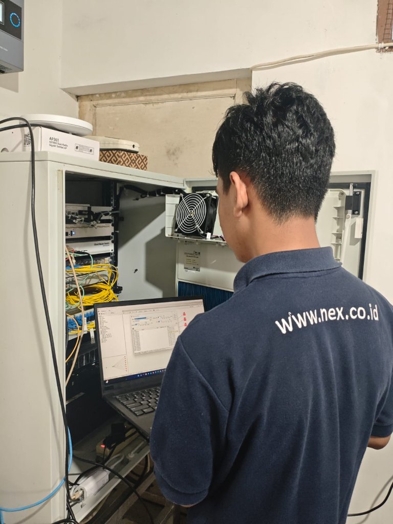 Configuring FTTH server and network devices